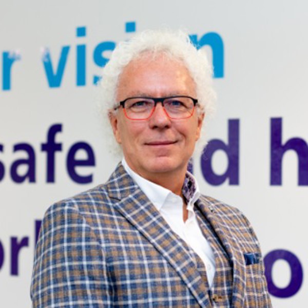 Richard  Bate CFIOSH